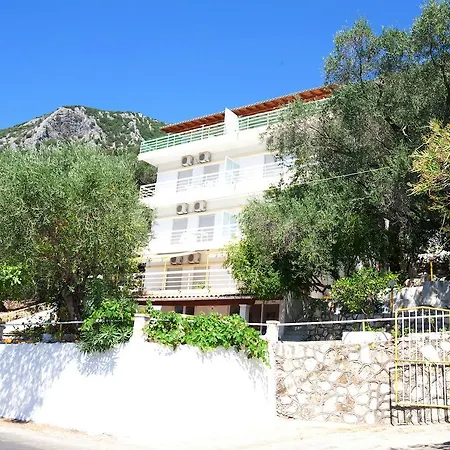 Paradise Apartament Spartylas